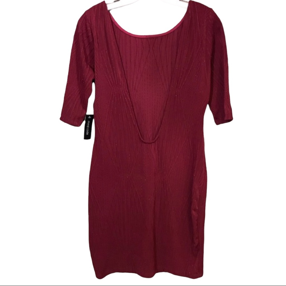 Mind Code Maroon dress - Picture 2 of 8